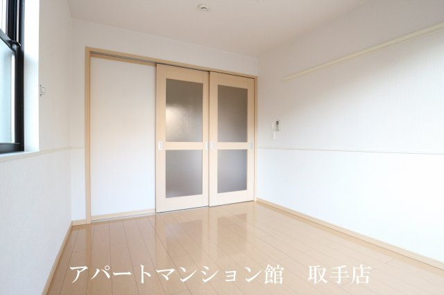 パーク・ヒルズ利根壱番館の洋室