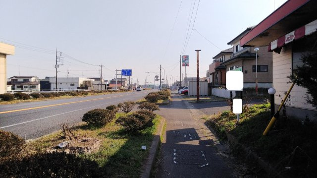 真岡市久下田西６丁目　土地の前面道路含む現地写真