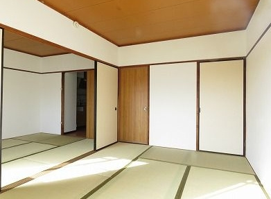 【寝室】 | 中央ビル