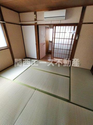  | 八軒家