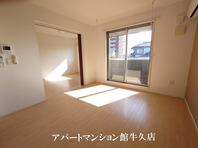 DOMANIⅡの居間・リビング