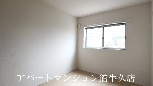 DOMANIⅡの洋室