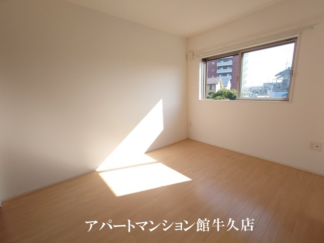 DOMANIⅡの洋室