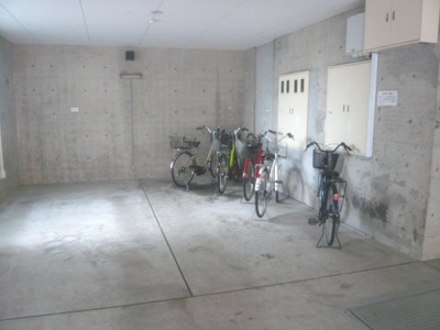 【駐車場】 | ロイヤルプロヴァンス | いろんなアングルから☆