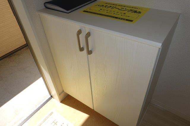 ウィステリアＢの内装|シューズボックス