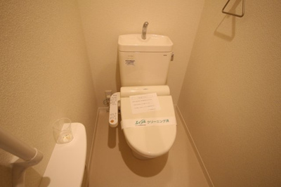 【トイレ】 | Blanc Rocco | 温水洗浄便座つき