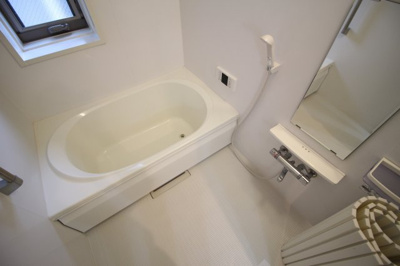 【浴室】 | Blanc Rocco | ユニットバス（浴室乾燥機付き）