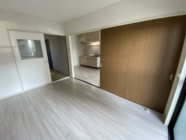 ヴィブレ司の洋室