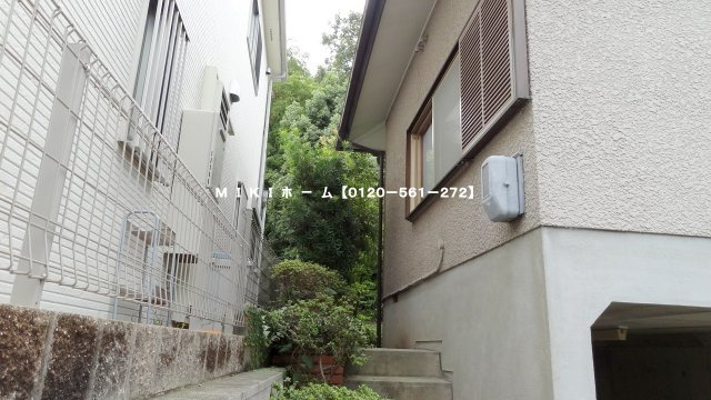 箕面市粟生外院４丁目　中古戸建の外観