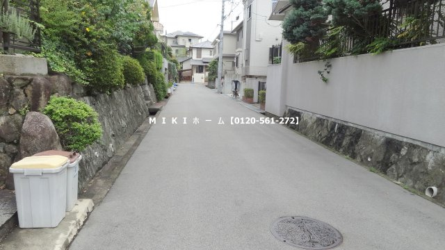 箕面市粟生外院４丁目　中古戸建の周辺