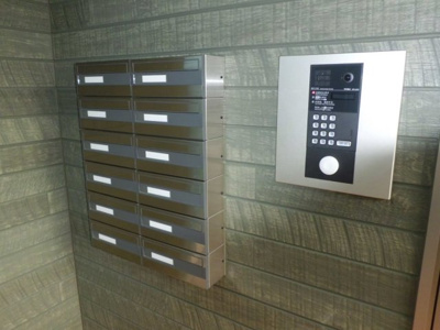 【エントランス】 | ミーテ　ジラソーレ | ミーテ　ジラソーレ