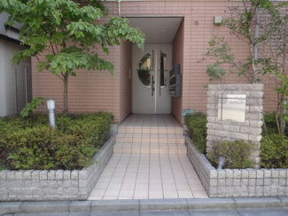 【エントランス】