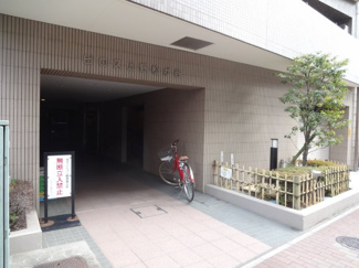 【エントランス】