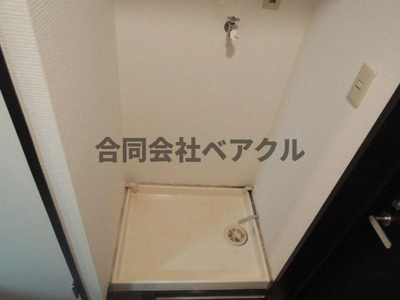 【洗面所】 | ソルフィー山科 | ゆったりとスペースのある洗面所
