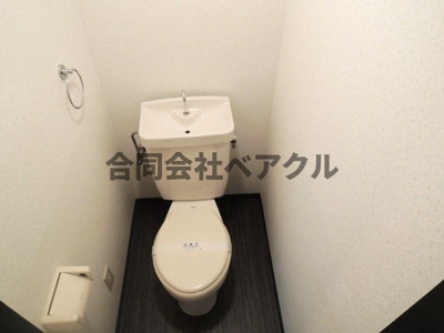 【トイレ】 | ソルフィー山科 | 落ち着いたトイレです
