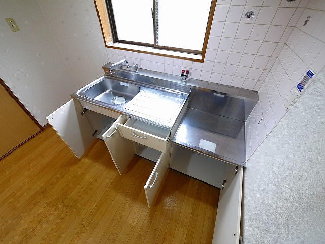 グレースコーポ東生駒のキッチン|キッチンでお料理をお楽しみください
