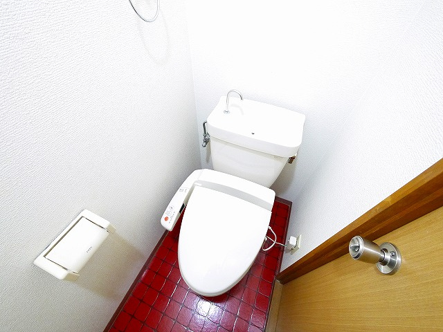 グレースコーポ東生駒のトイレ|シンプルで使いやすいトイレです