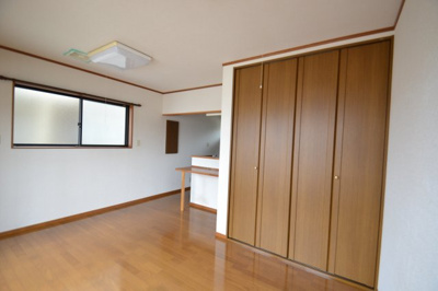 【洋室】 | コーポセゾンⅢ