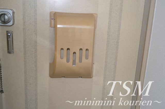 フェニックスハイツＣ棟の設備|玄関郵便受け