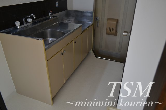 フェニックスハイツＣ棟のキッチン|２口コンロ設置タイプ