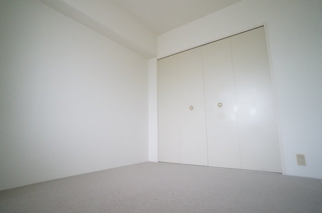 ジャルダン宝塚中山台弐番館Ｂ棟の寝室