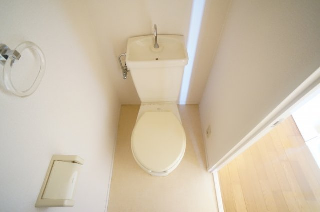 ジャルダン宝塚中山台弐番館Ｂ棟のトイレ