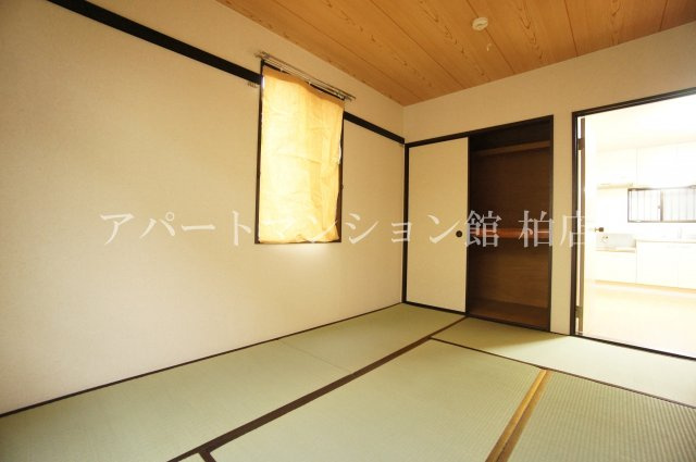 パークハイツ柏Ａの和室