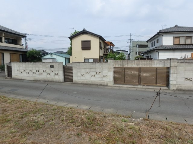 高崎市石原土地の前面道路含む現地写真