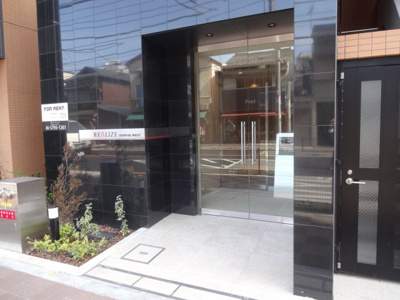 【エントランス】 | レアライズ日暮里WEST