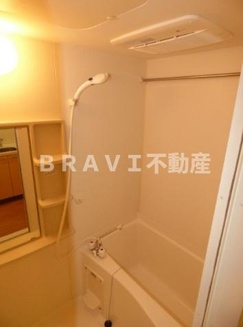 プレサンス心斎橋モデルノ　BRAVI不動産の浴室|【プレサンス心斎橋モデルノ】きれいなお風呂です