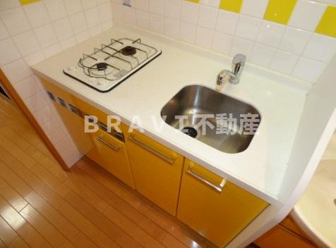 プレサンス心斎橋モデルノ　BRAVI不動産のキッチン|【プレサンス心斎橋モデルノ】きれいなキッチンです