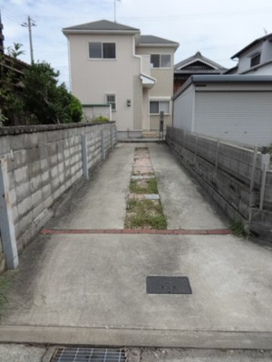 【駐車場】 | 伊保崎１丁目貸家 | 駐車場２台込み！