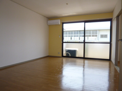 【内装】 | ファミーユ・ヴィラＣ | LDK