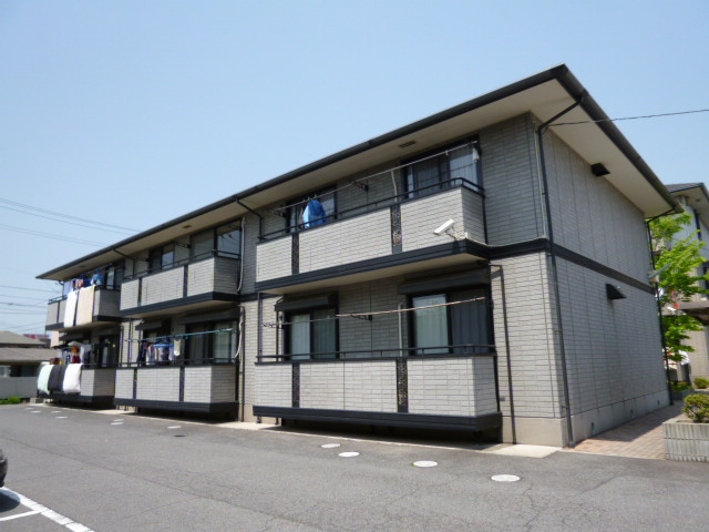 ファミーユ・ヴィラＣの外観