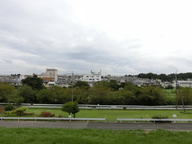 花見川区横戸町　売地　建築条件なし　約５８坪　更地の展望