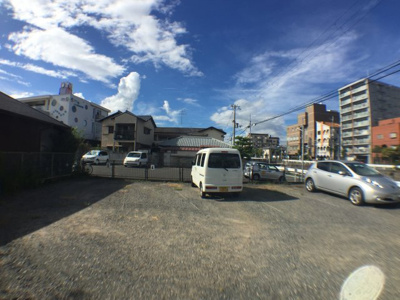  | 西川モータープール