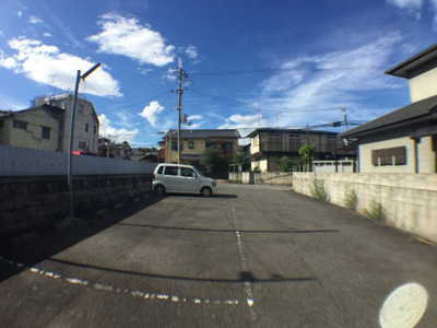  | 森川モータープール