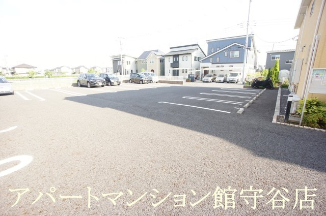 サンパティークAの駐車場