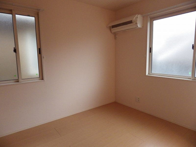 【洋室】 | フィオーレ阿倉川B