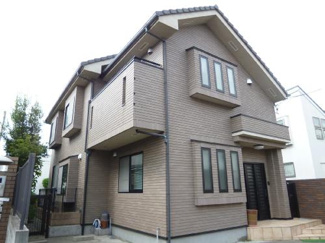 【外観】 | 三井ホーム施工。敷地内、駐車スペース有ります。住宅地