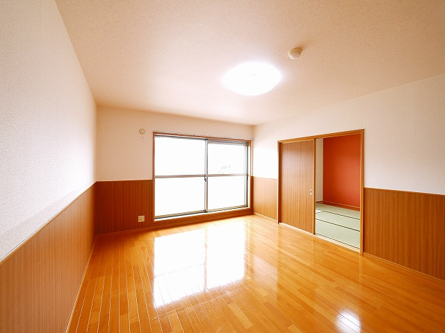 カーサベルデの居間・リビング