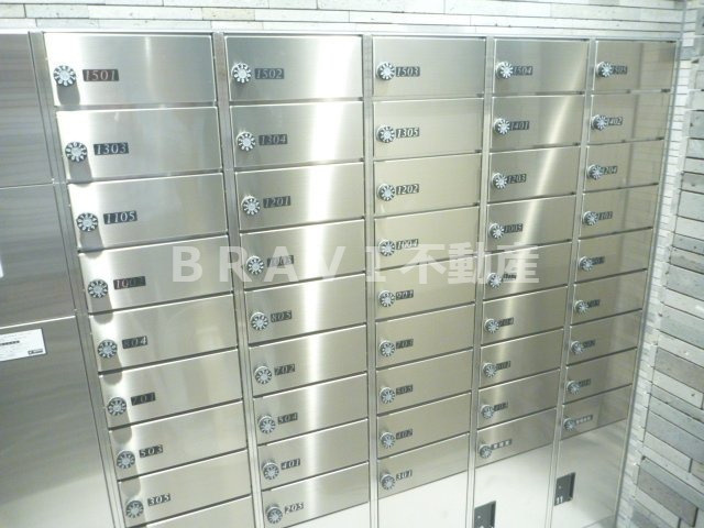 ルーエ天満橋　BRAVI不動産のその他共用部分|【ルーエ天満橋】メールボックス