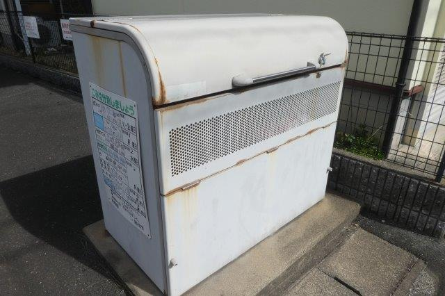 ピアッツア紗梨のその他共用部分|敷地内ゴミステーション