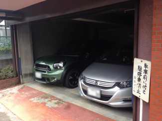 【駐車場】