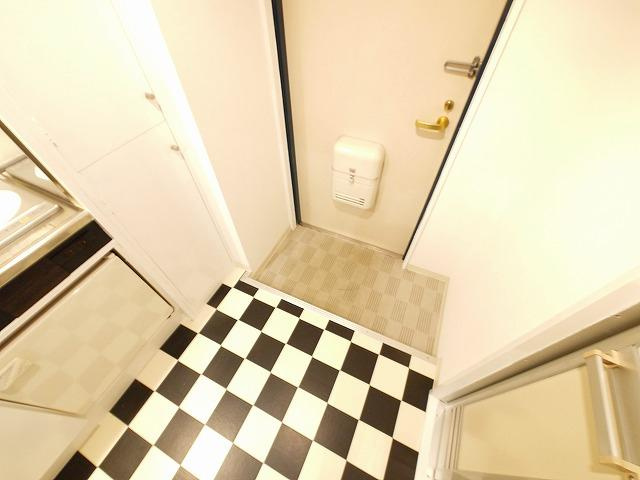 マンションフィールドナウの玄関