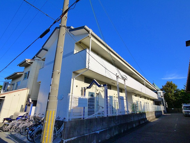 マンションフィールドナウの外観