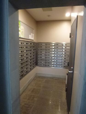 【その他共用部分】 | グローリオ三鷹 | 集合ポスト