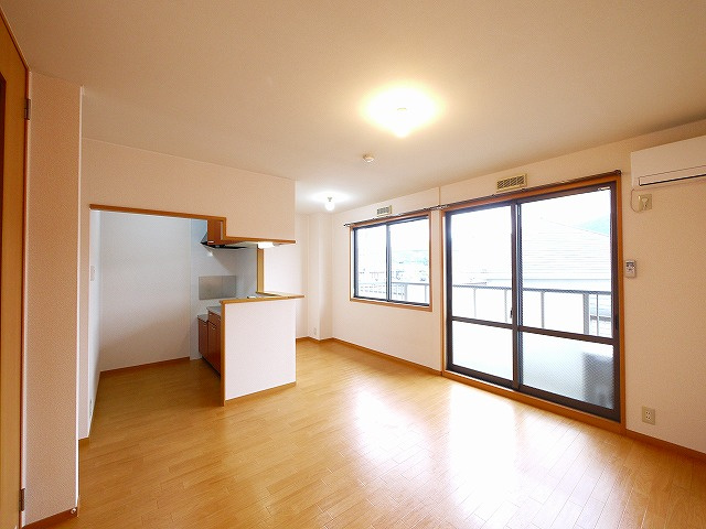 サンクコール朝和　A棟の洋室|コンパクトで使いやすい洋室です