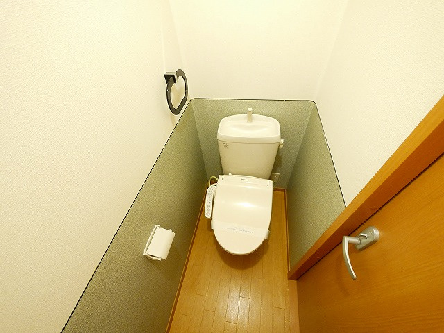 サンクコール朝和　A棟のトイレ|落ち着いたトイレです