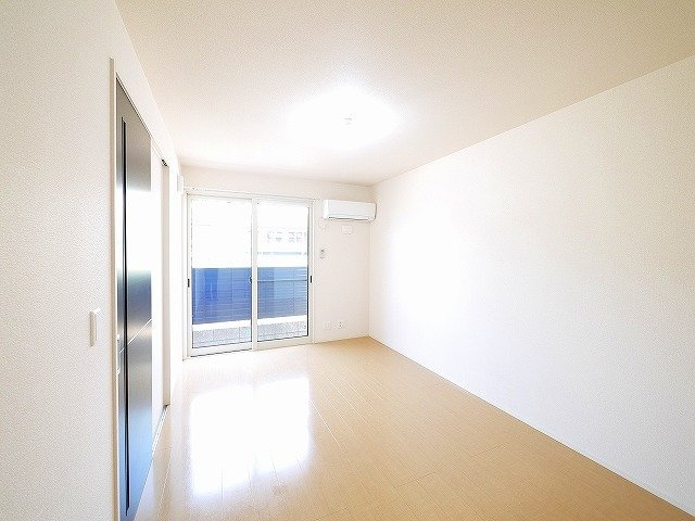 ブリリアントコートの居間・リビング|使いやすいリビングです